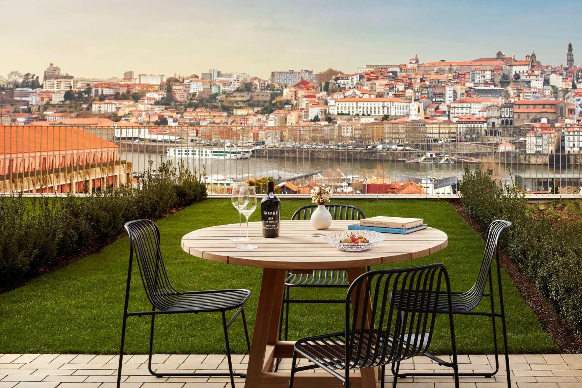 Tivoli Kopke Porto Gaia Hotel Vila Nova de Gaia Exterior photo